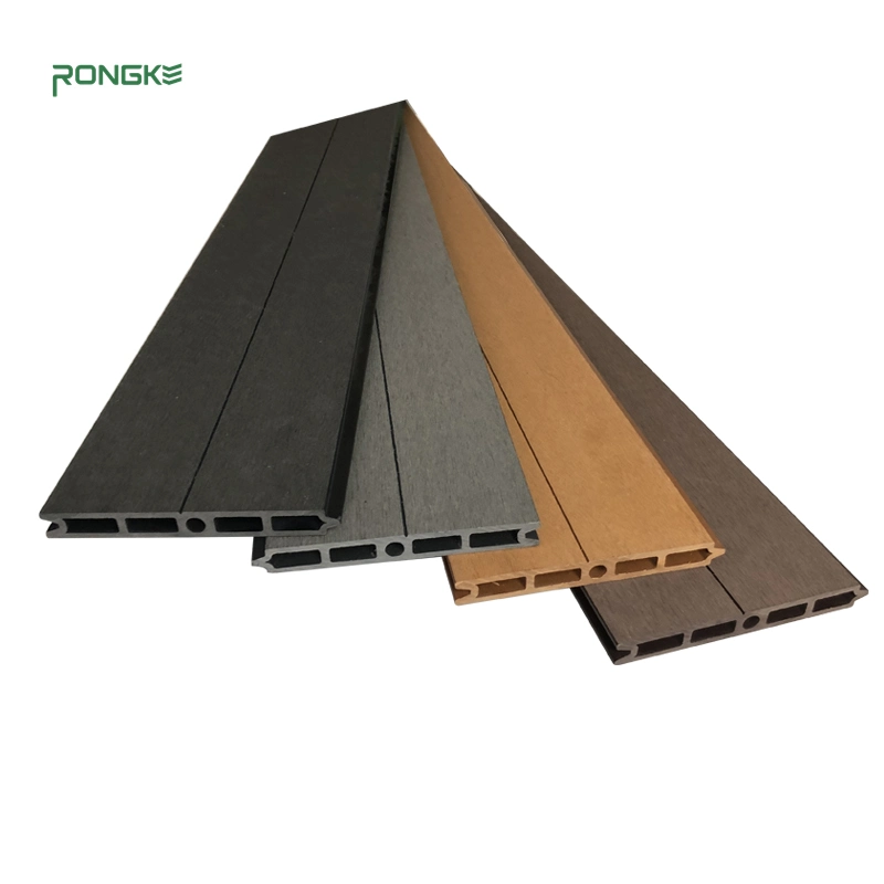 Rongke Chinese Manufacturers Supply Durable WPC Composite Fence Panel Outdoor Garden Gate House Door Fencing