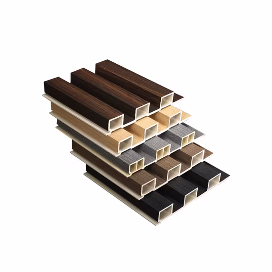 Internes WPC-Holzverkleidungs-Laminat-WPC-Riffelwandpaneel in China