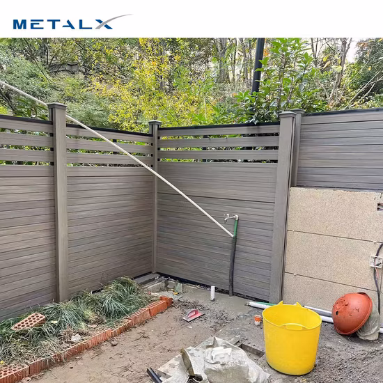 Europäischer Entwurfs-kommerzieller kundengebundener 4X8 WPC-Verbundbrett-Zaun dekorativ